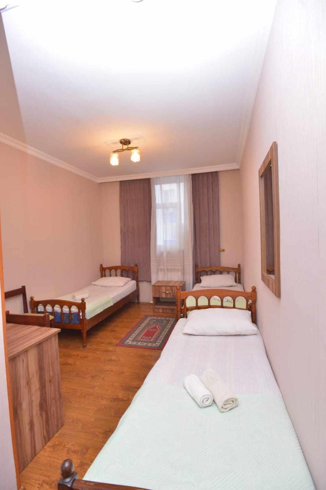Hotel Nikea Paradiso Kutaisi Eksteriør billede