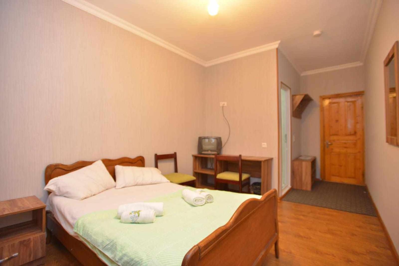 Hotel Nikea Paradiso Kutaisi Eksteriør billede